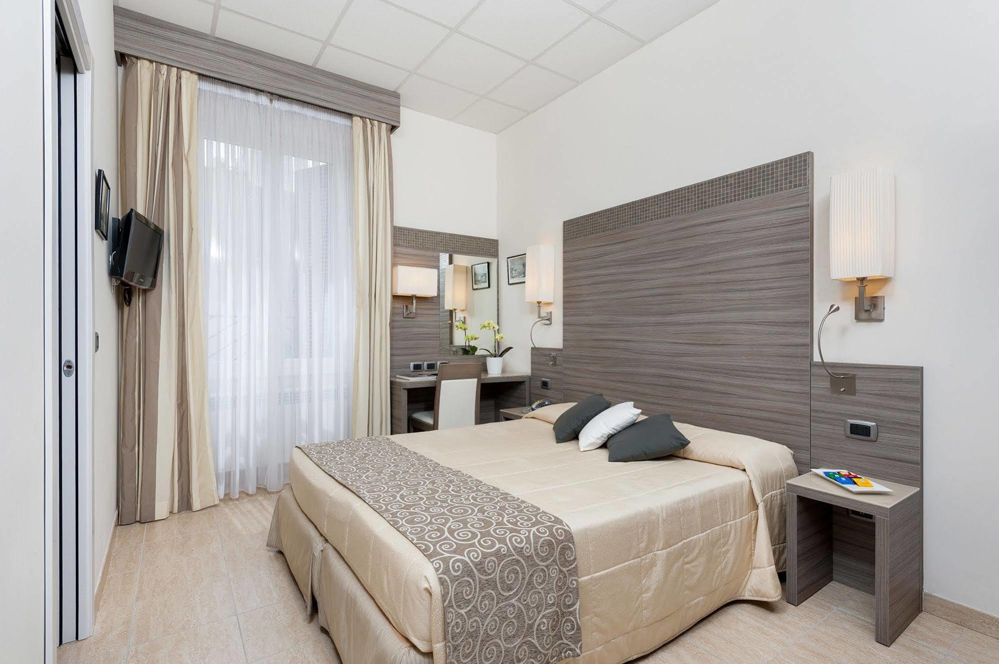Morrisson Exclusive Rooms Roma Dış mekan fotoğraf
