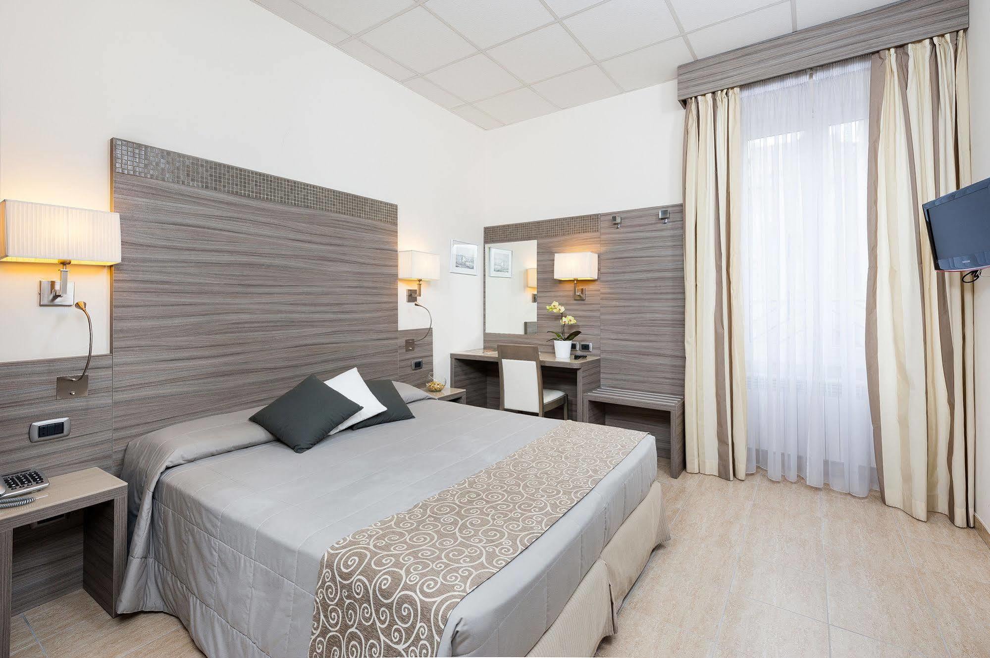 Morrisson Exclusive Rooms Roma Dış mekan fotoğraf